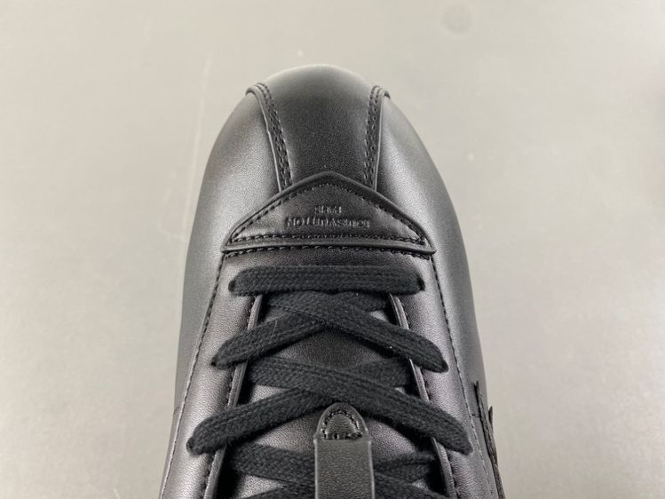 Louis Vuitton LV