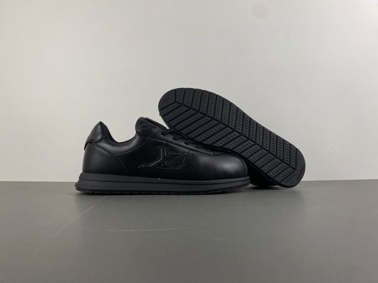 Louis Vuitton LV