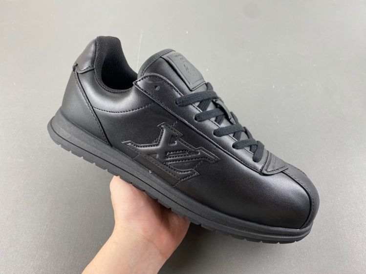 Louis Vuitton LV