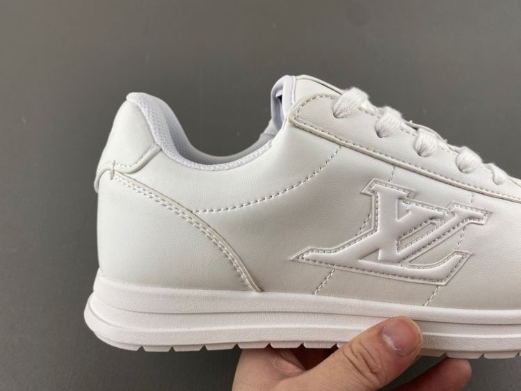 Louis Vuitton LV