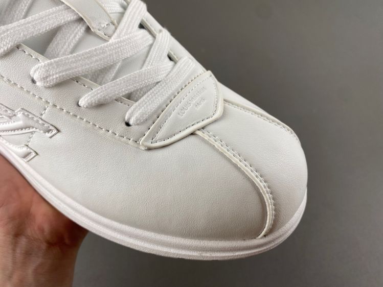 Louis Vuitton LV