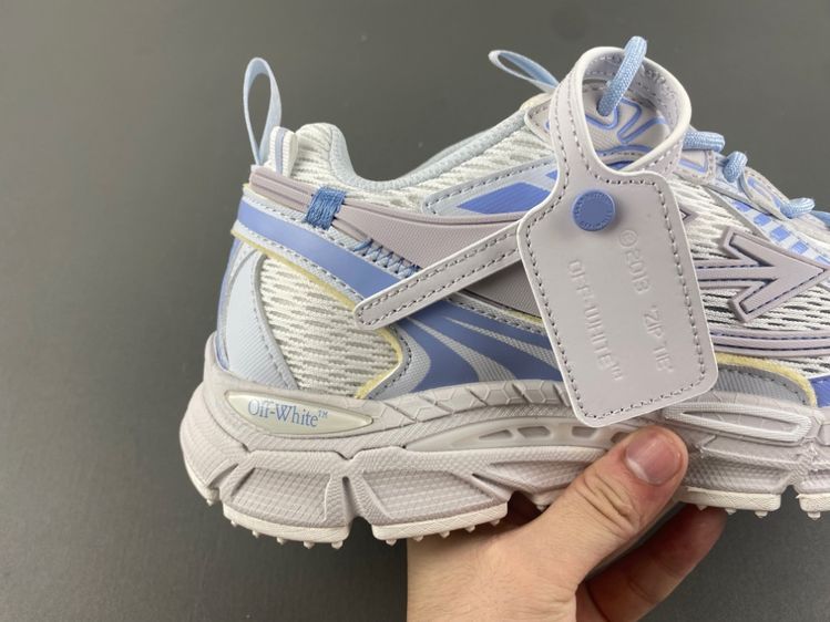Off White 24