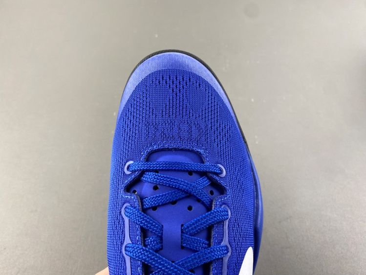 KOBE 8
