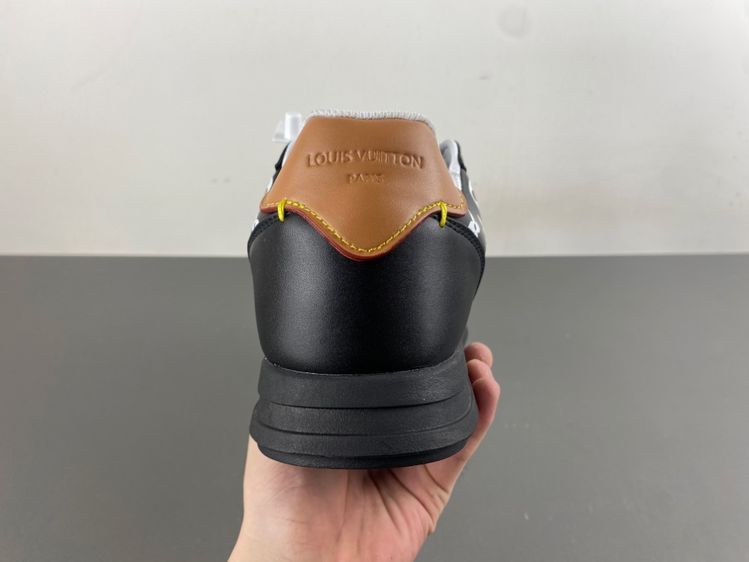 Louis Vuitton LV