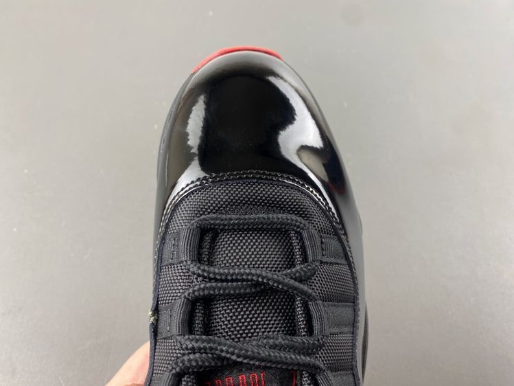 Air Jordan 11