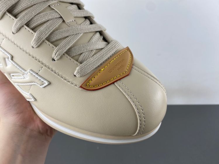 Louis Vuitton LV