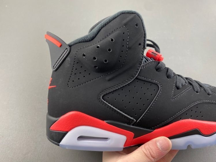 Air Jordan 6 “Reverse Infrared”2026