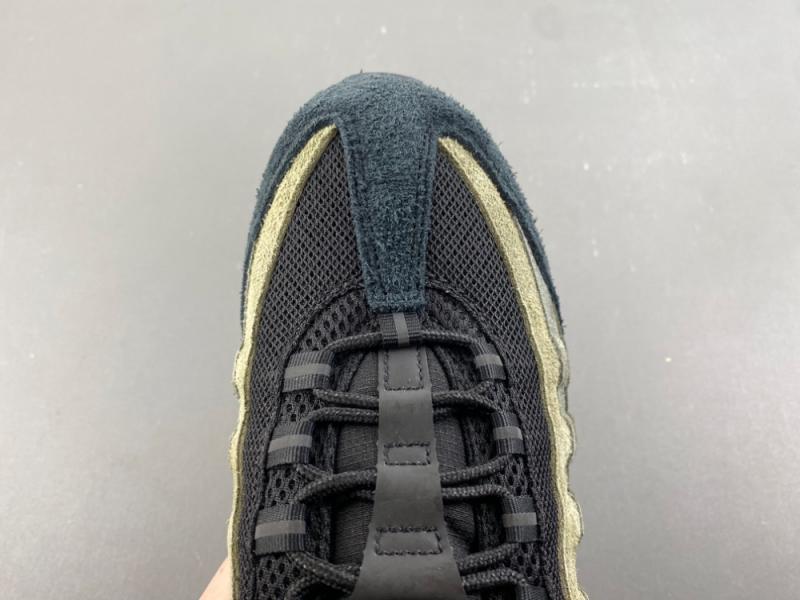 Undefeated x 耐克 Air Max 95 '