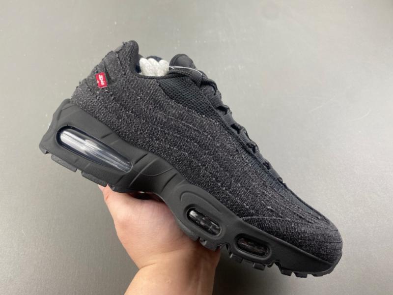 Air Max 95 x Levi's® Black