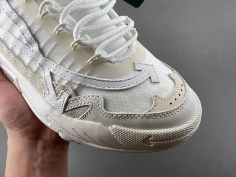 Off-White c/o Virgil Abloh