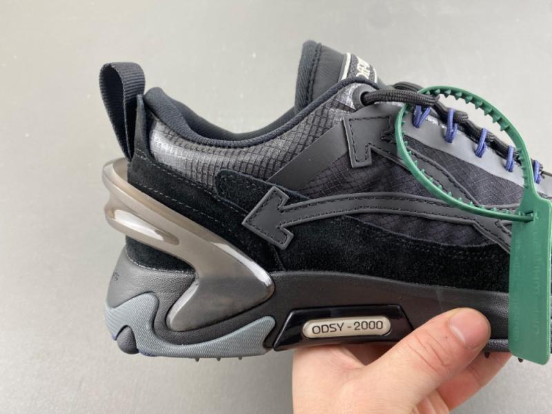 Off-White c/o Virgil Abloh