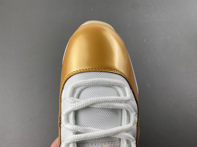 Air Jordan 11 Low “Mother’s Day”