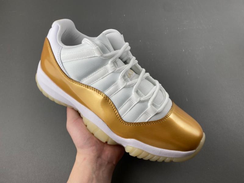 Air Jordan 11 Low “Mother’s Day”