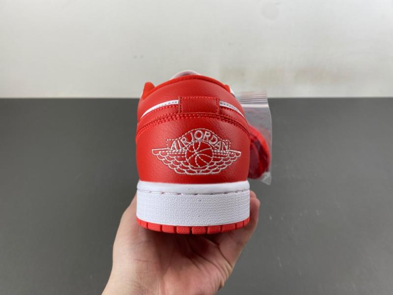 Air Jordan 1 Low