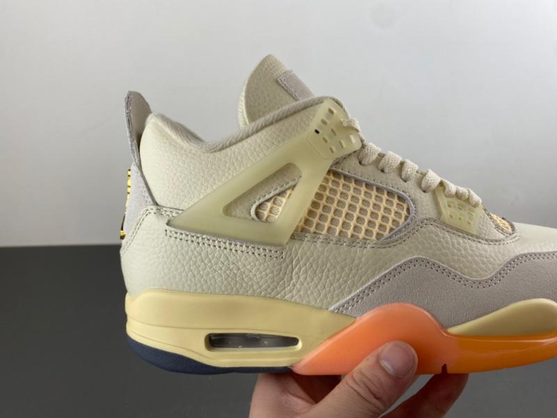 Air Jordan 4