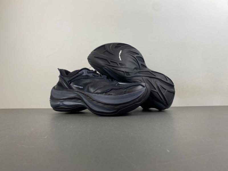 BALENCIAGA 26