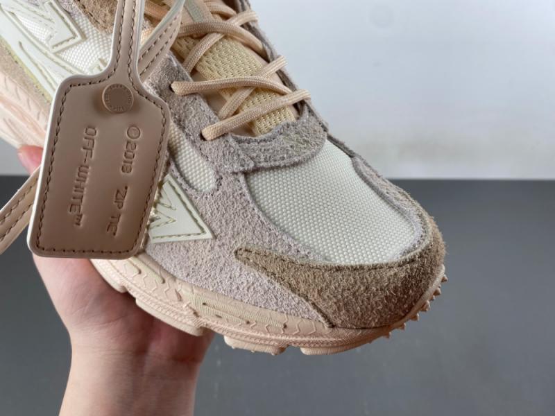 Off White 24