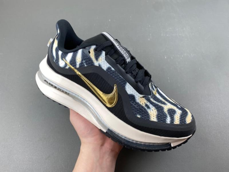 Nike Pegasus Premium飞马 ZoomX