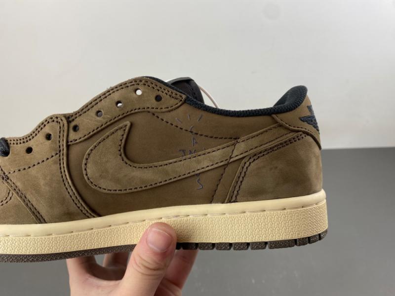 Travis Scott x Air Jordan 1 Low