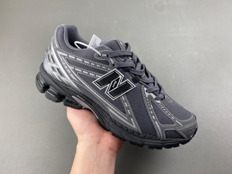 New Balance 1906