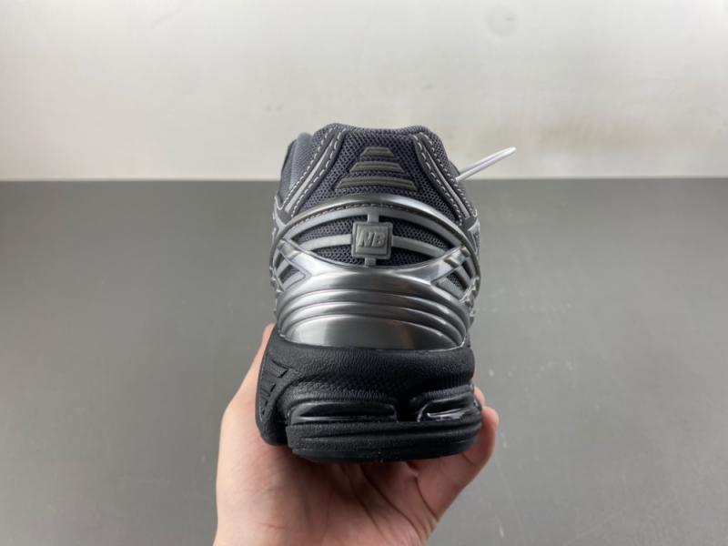New Balance 1906