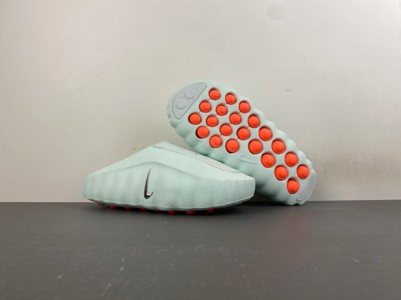 Nike Mind 001「Barely Green」