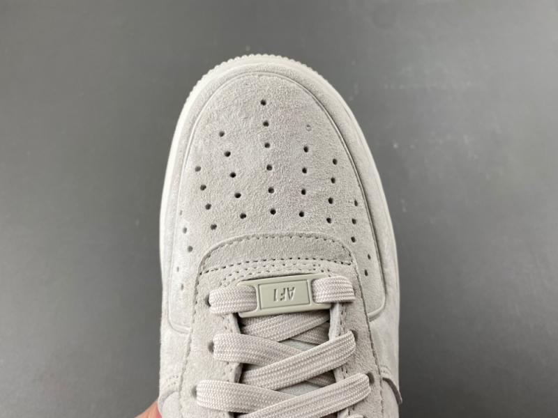 Nike Air Force 1 '07