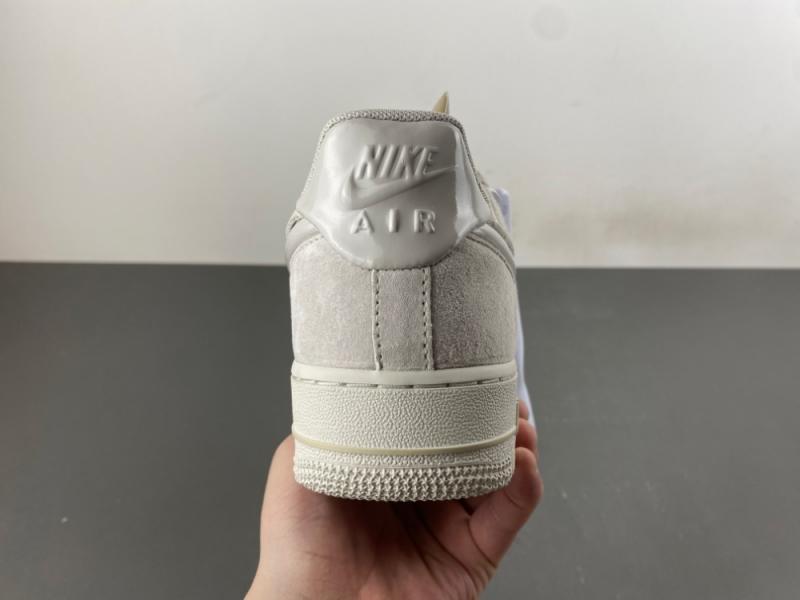 Nike Air Force 1 '07