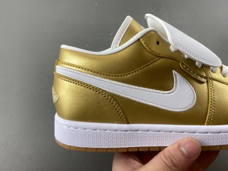 Air Jordan 1 Low