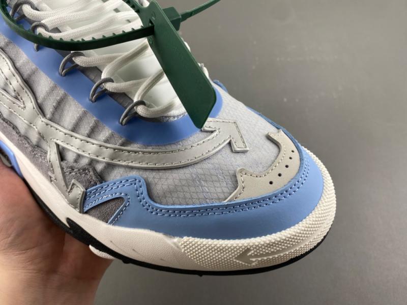 Off-White c/o Virgil Abloh