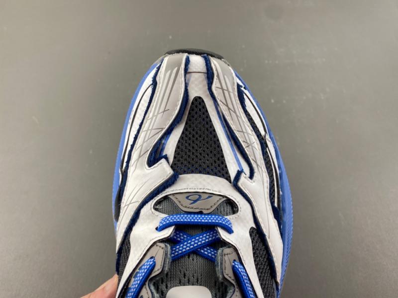 BALENCIAGA 26代