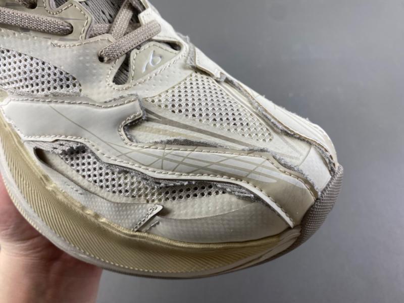 BALENCIAGA 26代