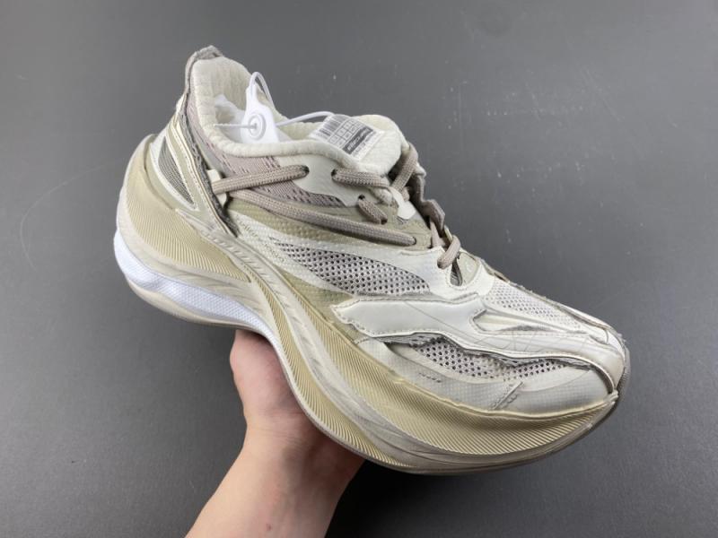 BALENCIAGA 26代