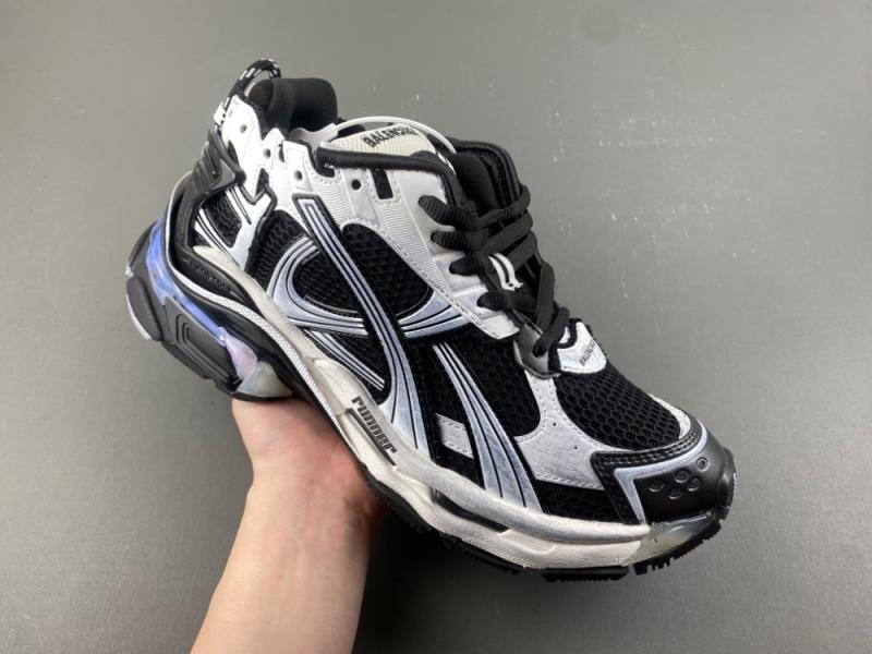 BALENCIAGA/巴黎世家RUNNER LED