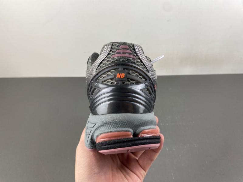 New Balance U1906