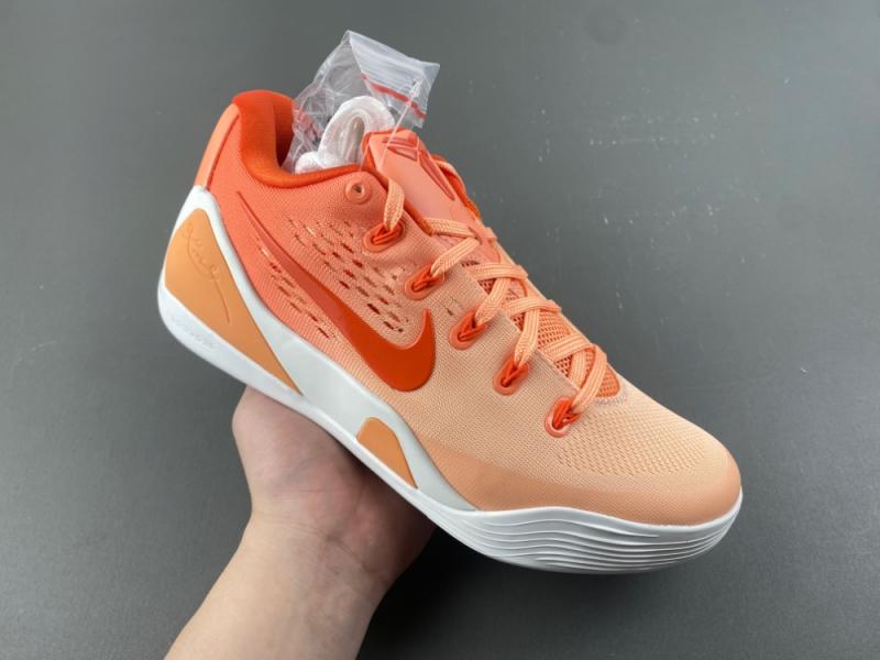 科比9 代 Elite Low EM Protro“WNBA