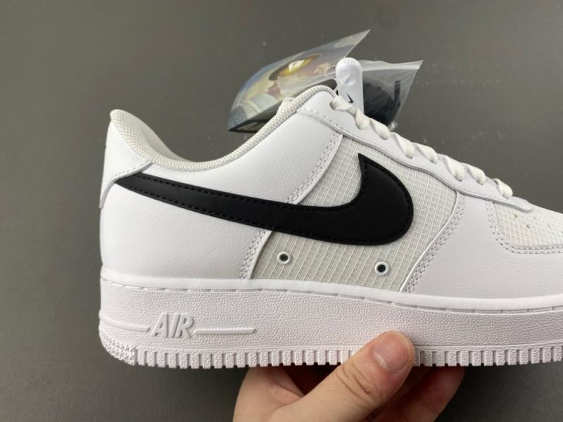 Nike Air Force 1 '07 LV8