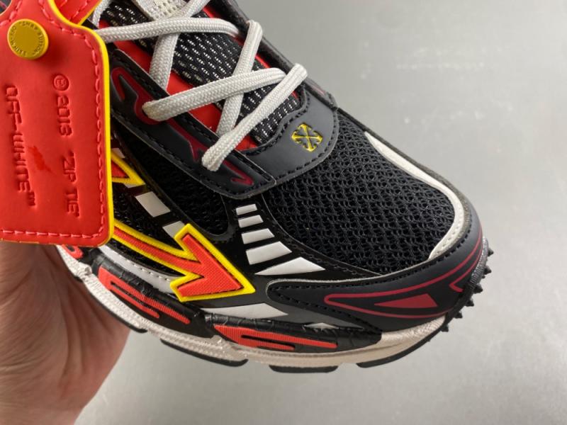 Off White 24