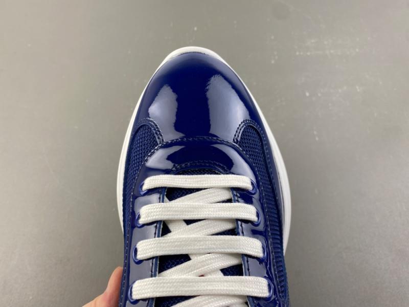 Prada America38-47