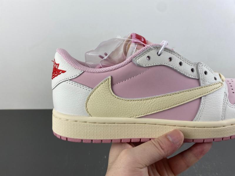 Travis Scott x Air Jordan 1 Low