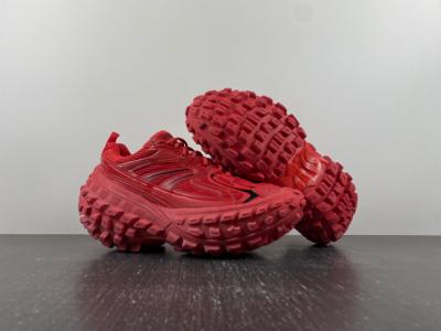 Balenciaga 中国红色 轮胎 货号685613-W2RAA 6010