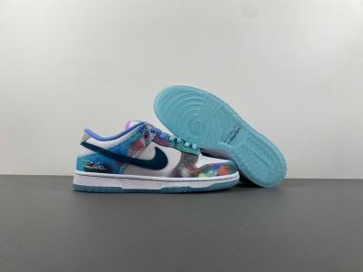 Futura Laboratories x Nike SB Dunk Low