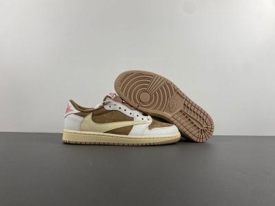 Travis Scott x Air Jordan 1 Low OG