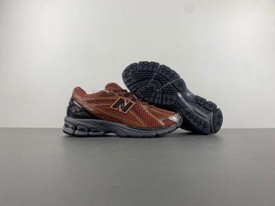 New Balance 1906