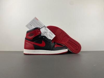 Air Jordan 1 High ’85 “Bred” Color: Black/Varsity Red-White