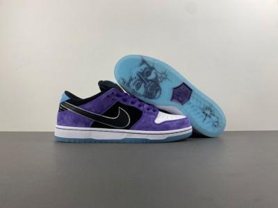 NIKE SB DUNK LOW  HAYLEY WILSON