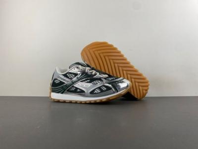 Bottega Veneta Orbit 运动鞋 “Biliard Green Silver”